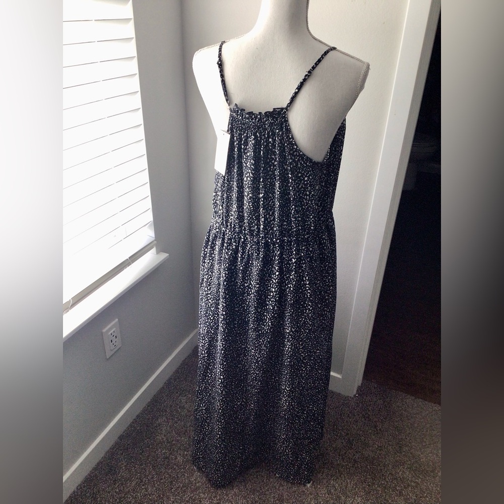 Universal Thread | Black & Cream Smocked  Midi Sundress - Picture 7 of 7